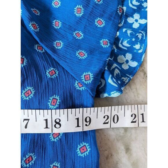 Hollister Women's Floral Boho V Neck Ruffled Short Sleeve Top Bright Blue XS New - Picture 13 of 13